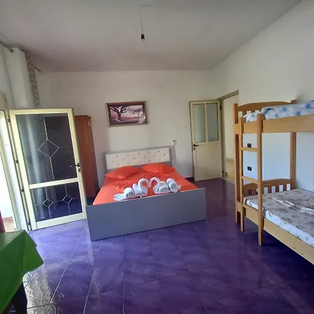 Lion'S Rooms *